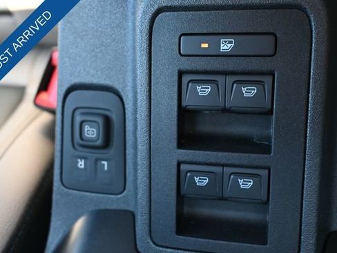 Used 2024 Ford Bronco Wildtrak image 11