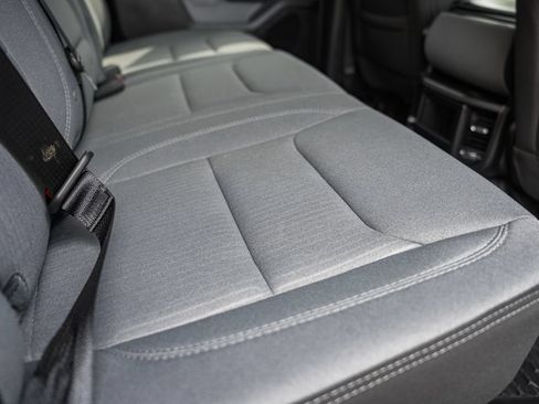 Used 2022 RAM 1500 Big Horn AWD/4WD image 36