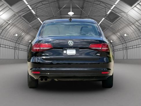 Used 2016 Volkswagen Jetta S FWD image 4