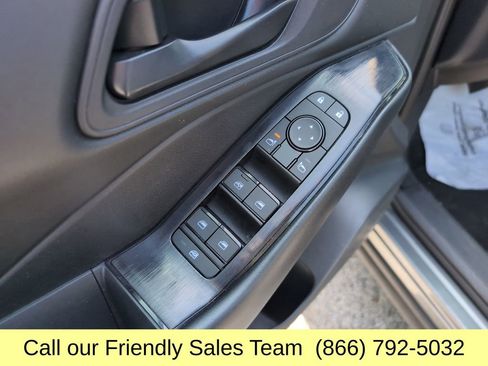 Used 2024 Nissan Rogue S AWD/4WD image 12