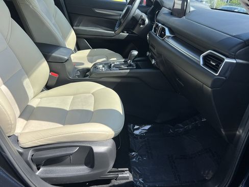 Used 2019 MAZDA CX-5 Touring image 42