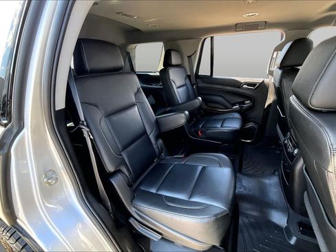 Used 2019 Chevrolet Tahoe LT w/ RST Edition AWD/4WD image 20