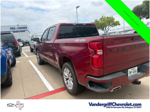 Used 2019 Chevrolet Silverado 1500 Custom w/ Custom Value Package AWD/4WD image 10