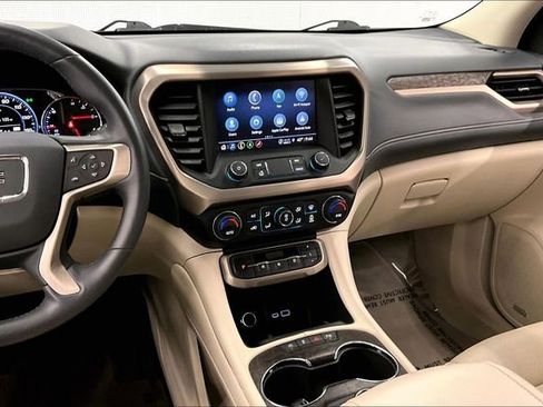 Used 2022 GMC Acadia Denali w/ Trailering Package image 7