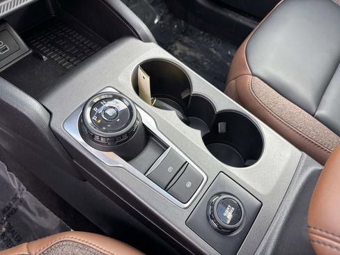 Used 2025 Ford Bronco Sport Outer Banks w/ Outer Banks Tech Package+ image 26