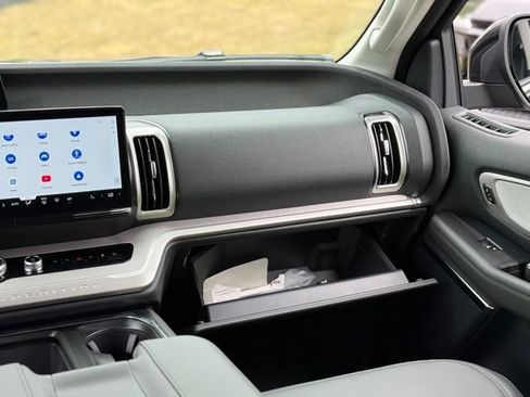 New 2026 Ford Expedition Max Active AWD/4WD image 30