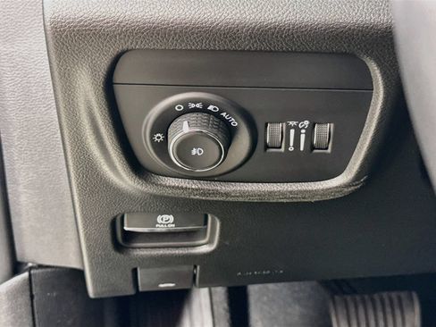 Used 2023 Jeep Grand Cherokee Summit w/ Adv Protech Group IV RWD image 10