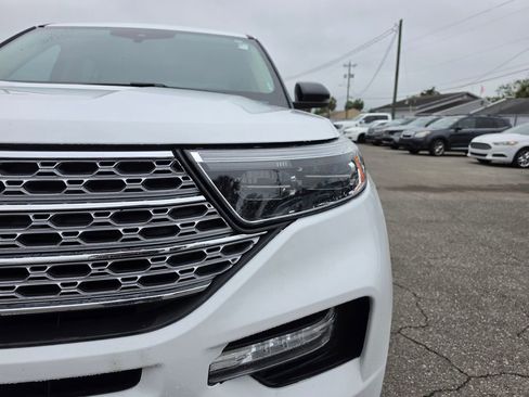 Used 2021 Ford Explorer Limited w/ Equipment Group 301A RWD image 19