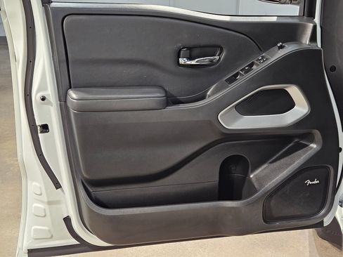 Used 2024 Nissan Frontier SV w/ Technology Package image 20