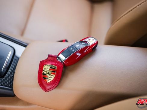 Used 2015 Porsche 911 Carrera GTS RWD image 77