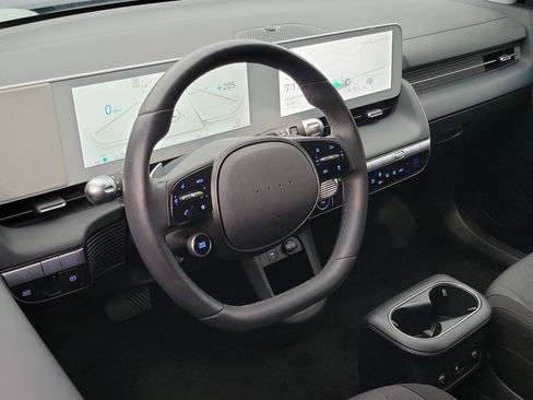 Certified 2024 Hyundai Ioniq 5 SEL image 5