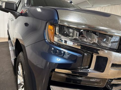 Used 2020 Chevrolet Silverado 1500 LTZ w/ LTZ Plus Package AWD/4WD image 13