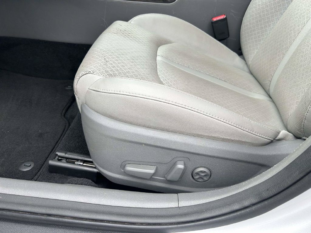 Used 2016 Kia Optima EX w/ Premium Package FWD image 16