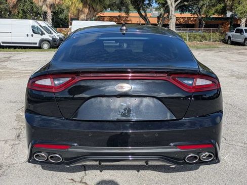 Used 2018 Kia Stinger Premium RWD image 4