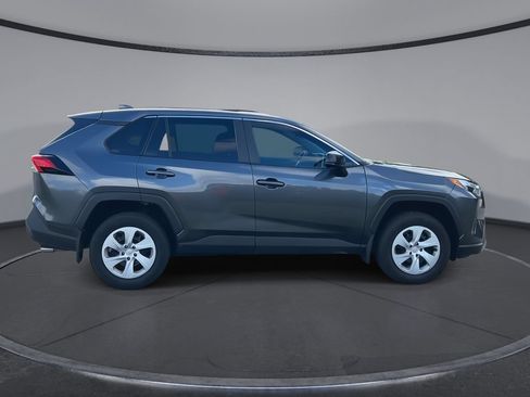 Used 2024 Toyota RAV4 LE FWD image 9