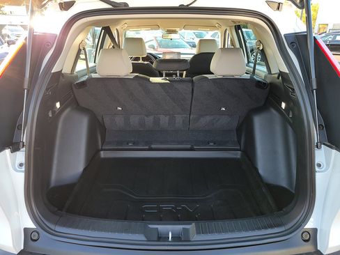 Used 2024 Honda CR-V LX image 8