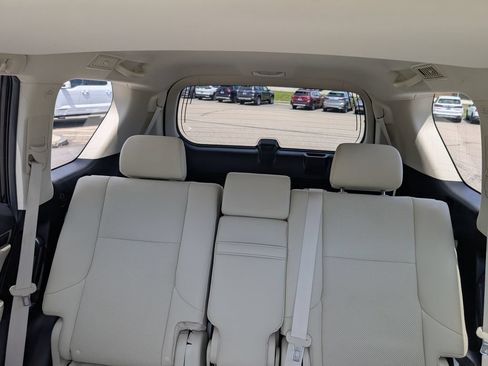 Used 2021 Lexus GX 460 Premium w/ Premium Package AWD/4WD image 23