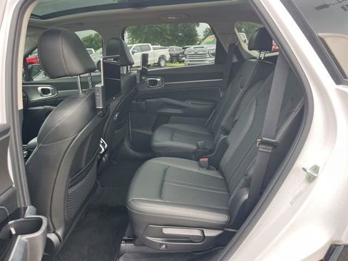Used 2023 Kia Sorento SX FWD image 28