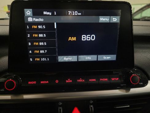Used 2021 Kia Forte LXS FWD image 25