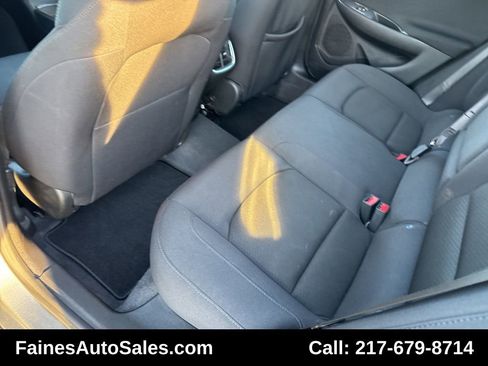 Used 2023 Chevrolet Malibu LT image 44