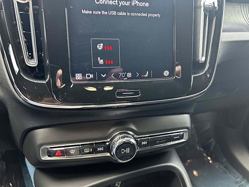 Used 2023 Volvo C40 P8 Recharge Ultimate AWD/4WD image 19