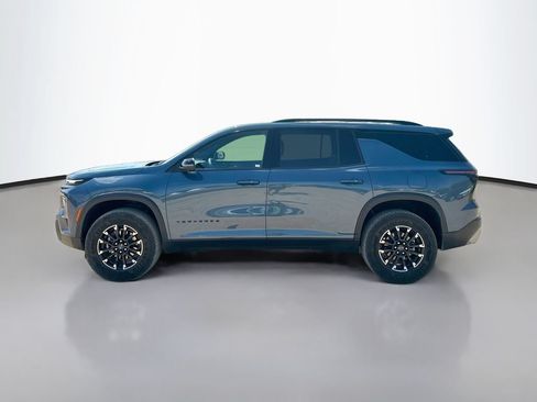 Used 2025 Chevrolet Traverse Z71 w/ Driver Confidence Package AWD/4WD image 4