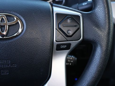 Used 2016 Toyota Tundra SR5 w/ SR5 Upgrade Package image 16