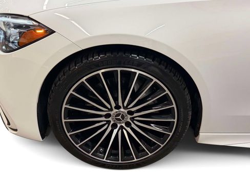 Used 2023 Mercedes-Benz C 300 4MATIC Sedan image 12