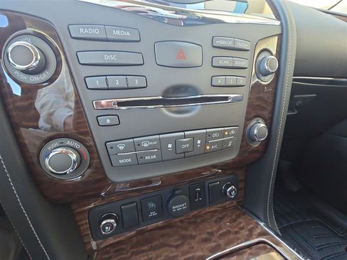 Used 2020 Nissan Armada Platinum w/ Captain's Chairs Package image 18