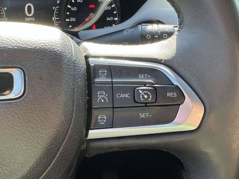 Used 2024 Jeep Compass Limited AWD/4WD image 25