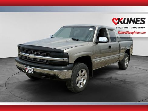 Used 2001 Chevrolet Silverado 1500 LS w/ Off-Road Chassis Pkg AWD/4WD image 3