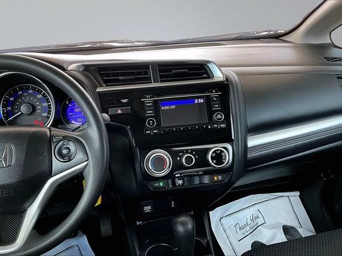 Used 2018 Honda Fit LX image 9