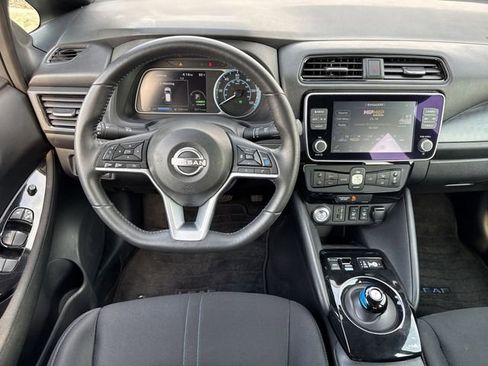 Certified 2024 Nissan Leaf SV Plus image 13