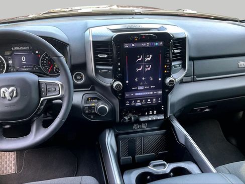 Used 2026 RAM 1500 Big Horn AWD/4WD image 7