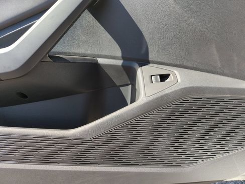 New 2026 Volkswagen Jetta SE FWD image 27