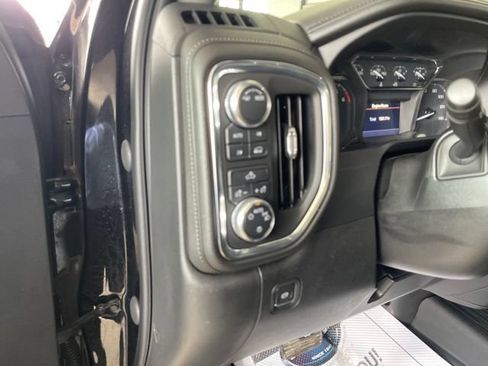 Used 2021 GMC Sierra 1500 SLE AWD/4WD image 16