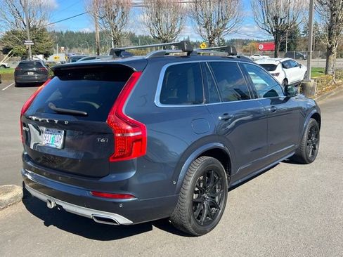 Used 2019 Volvo XC90 T6 Momentum w/ Advanced Package image 7