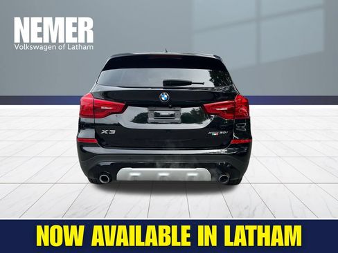Used 2019 BMW X3 xDrive30i w/ Driving Assistance Package AWD/4WD image 3