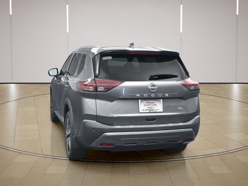 Certified 2023 Nissan Rogue SL w/ SL Premium Package FWD image 6