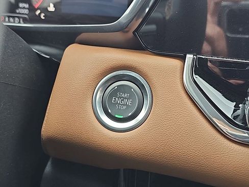 New 2025 GMC Canyon AT4 w/ Nightfall Edition image 28