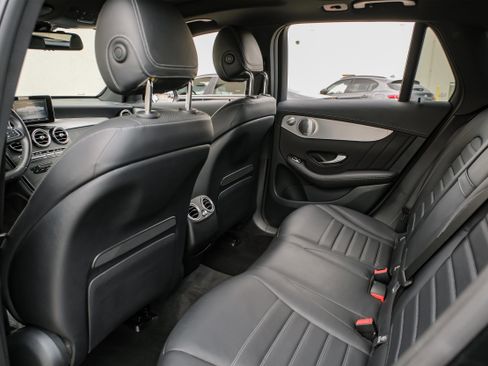 Used 2019 Mercedes-Benz GLC 43 AMG 4MATIC image 34