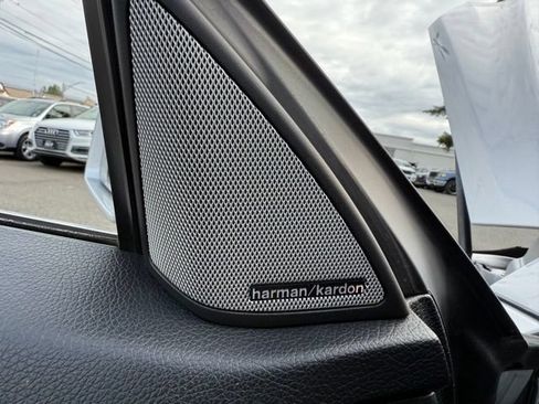 Used 2016 Mercedes-Benz E 400 Cabriolet image 28