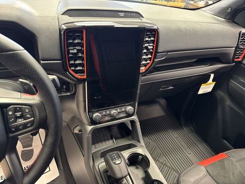 New 2025 Ford Ranger Raptor image 16