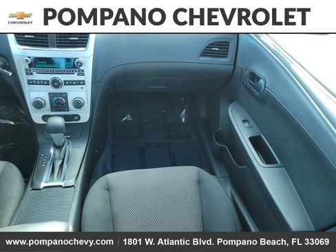 Used 2011 Chevrolet Malibu LT image 18