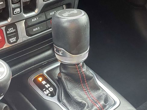 Certified 2023 Jeep Wrangler Unlimited Rubicon w/ Xtreme 35 Tire Package image 39