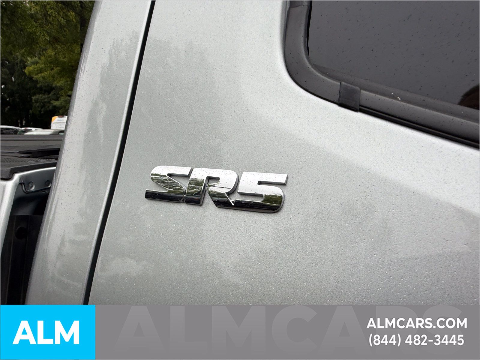 Used 2023 Toyota Tacoma SR5 AWD/4WD image 5