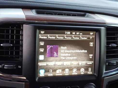 Used 2017 RAM 1500 Laramie w/ Convenience Group image 17