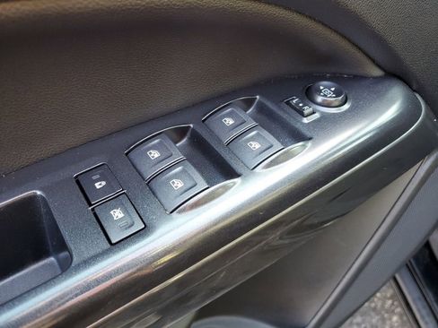 Used 2021 GMC Canyon AT4 w/ Driver Alert Package AWD/4WD image 24