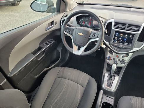 Used 2018 Chevrolet Sonic LT image 14