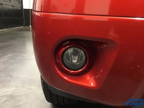 Used 2017 Nissan Frontier SV image 18